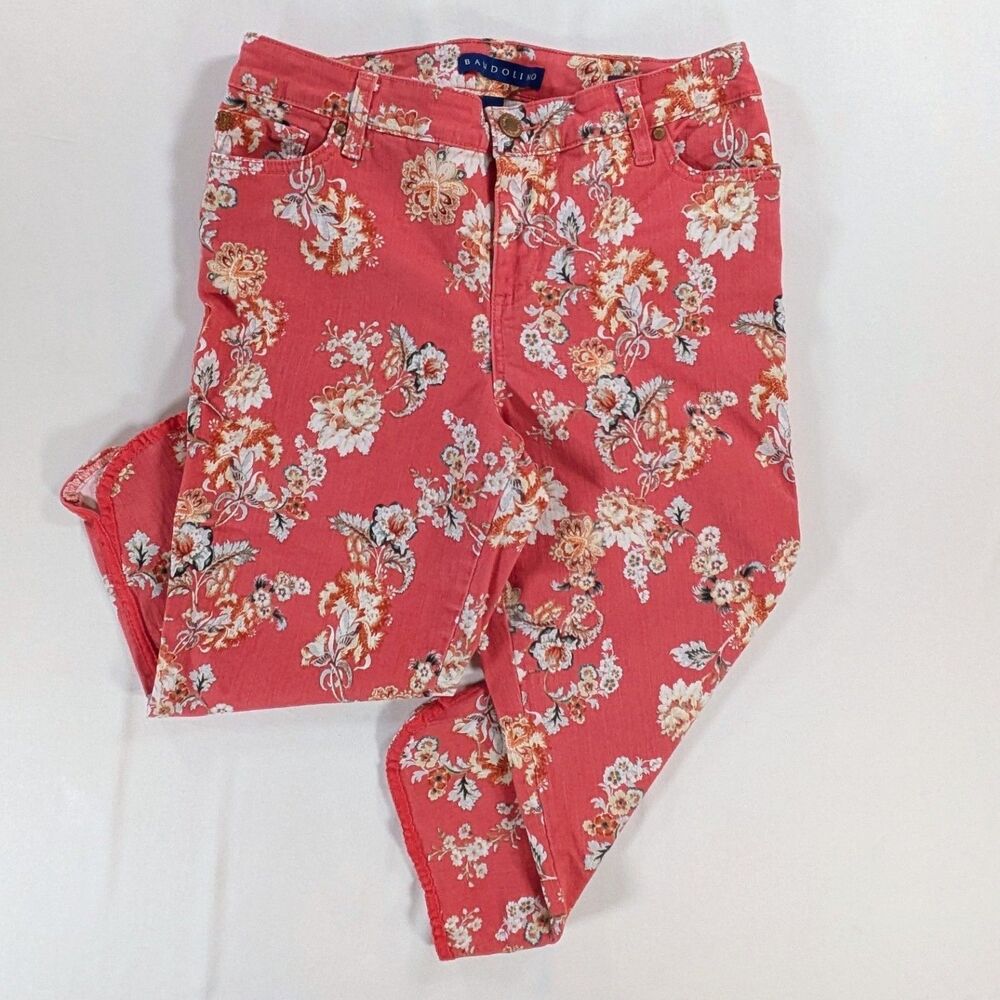 Bandolino Coral floral Cotton Women's  Size 8p Mandi Capri